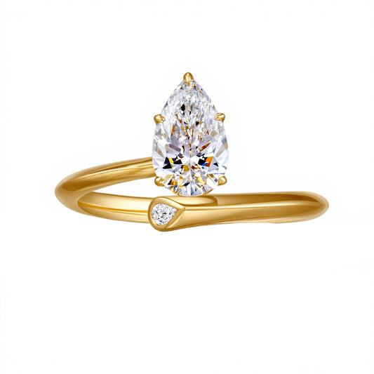 1.02 CT & 0.036 CT, D VS1 Pear Diamond, Vintage Engagement Ring, 18K Yellow Gold