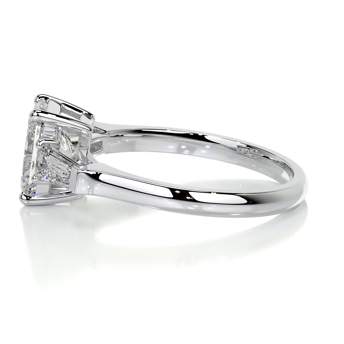 Skylar Diamond Engagement Ring -Platinum (RTS)