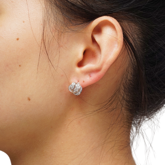 1.02ct Lab Grown Diamond Hydrangea Flower Stud Earrings